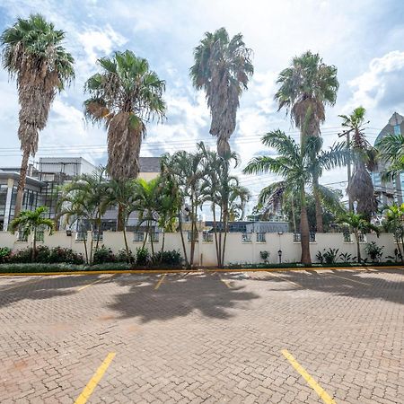 Roma Court Serviced Apartments ナイロビ エクステリア 写真