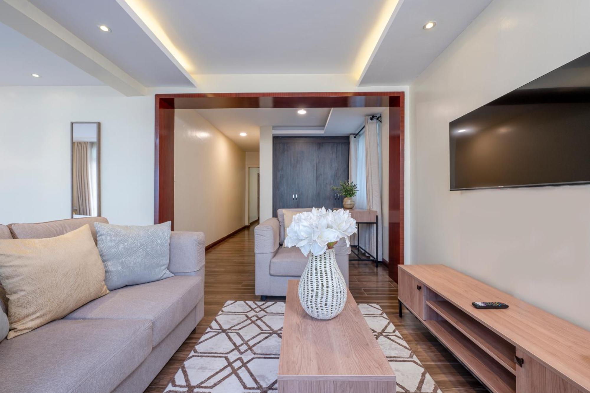 Roma Court Serviced Apartments ナイロビ エクステリア 写真
