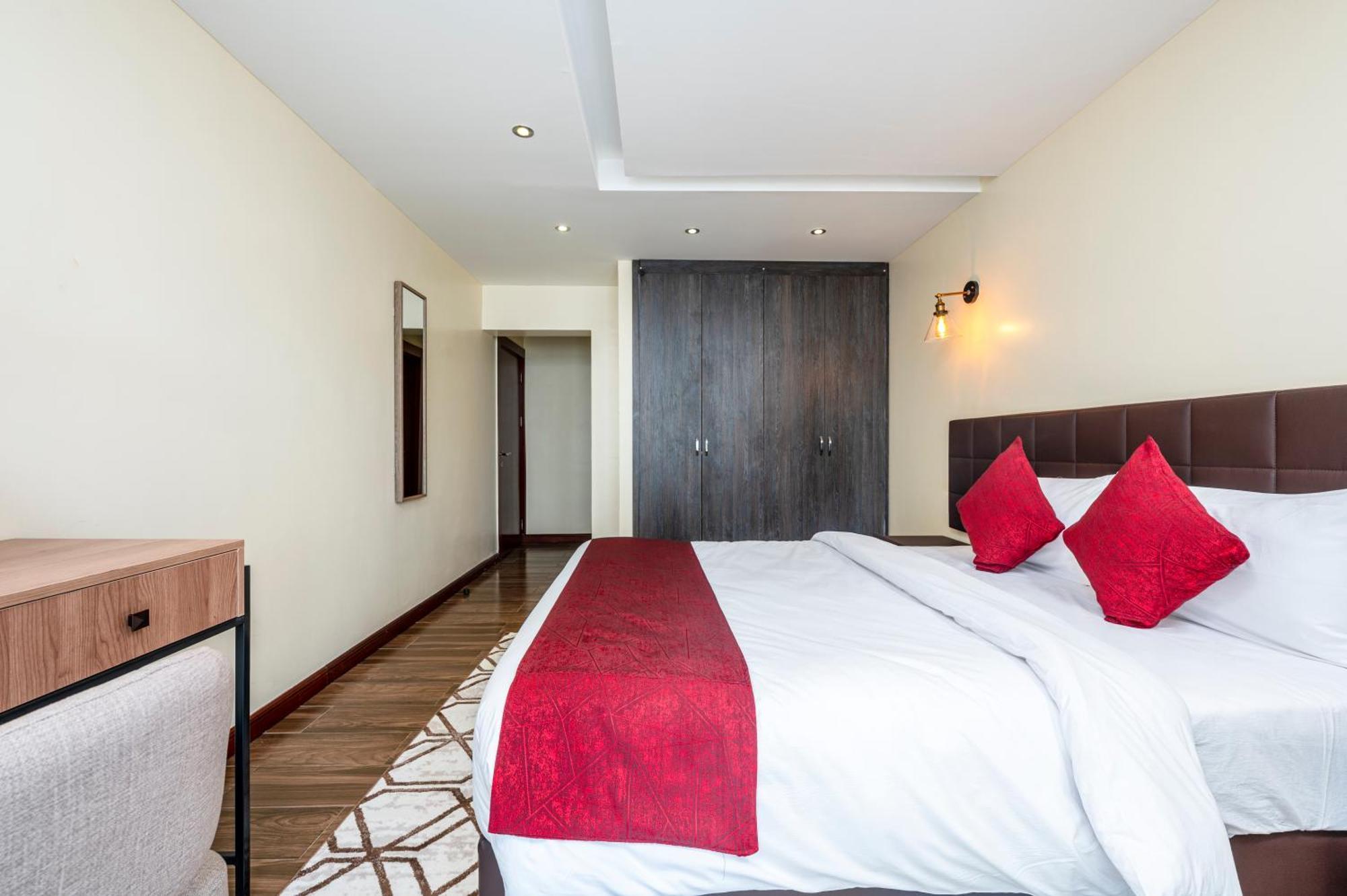 Roma Court Serviced Apartments ナイロビ エクステリア 写真
