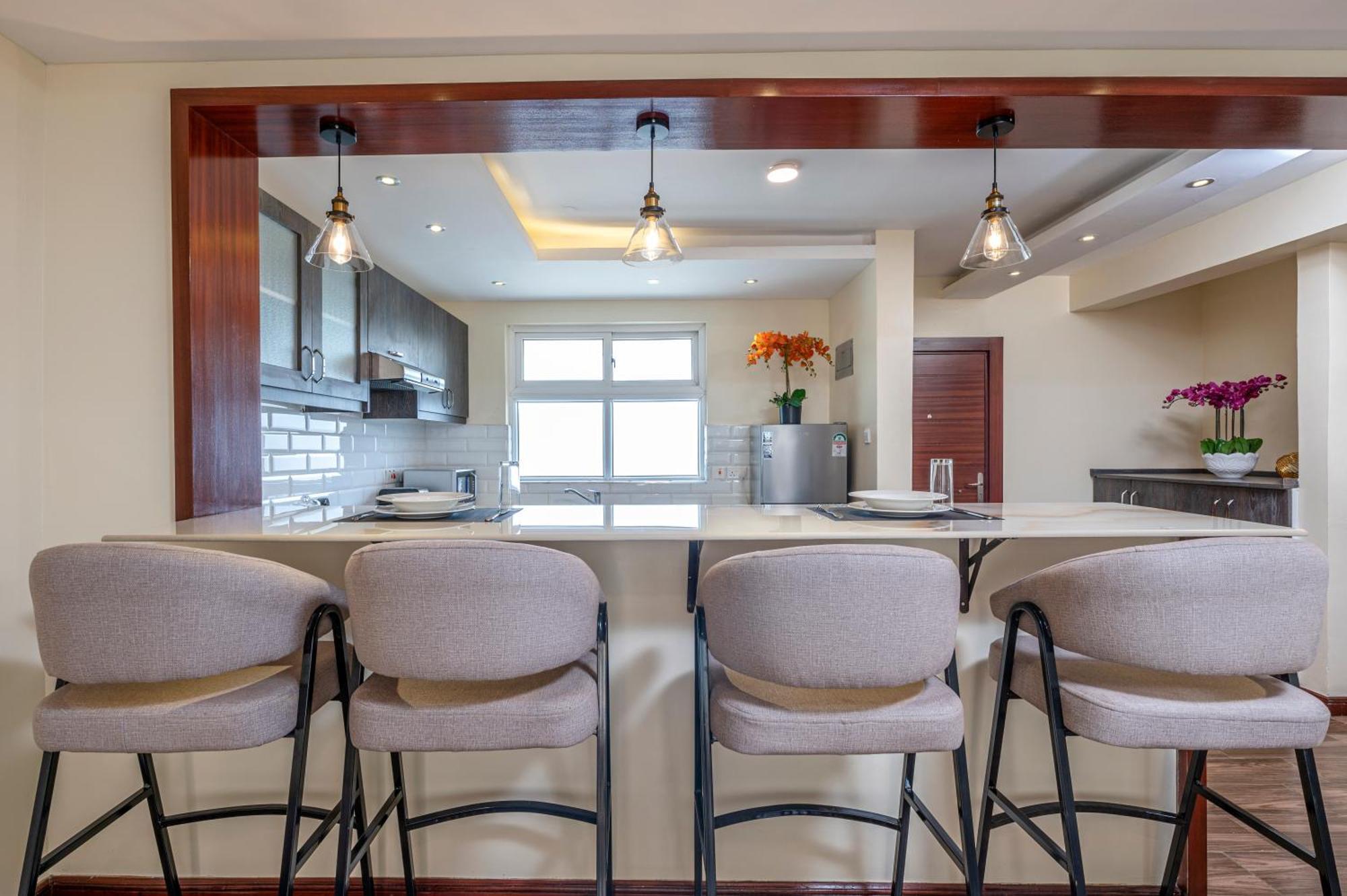 Roma Court Serviced Apartments ナイロビ エクステリア 写真
