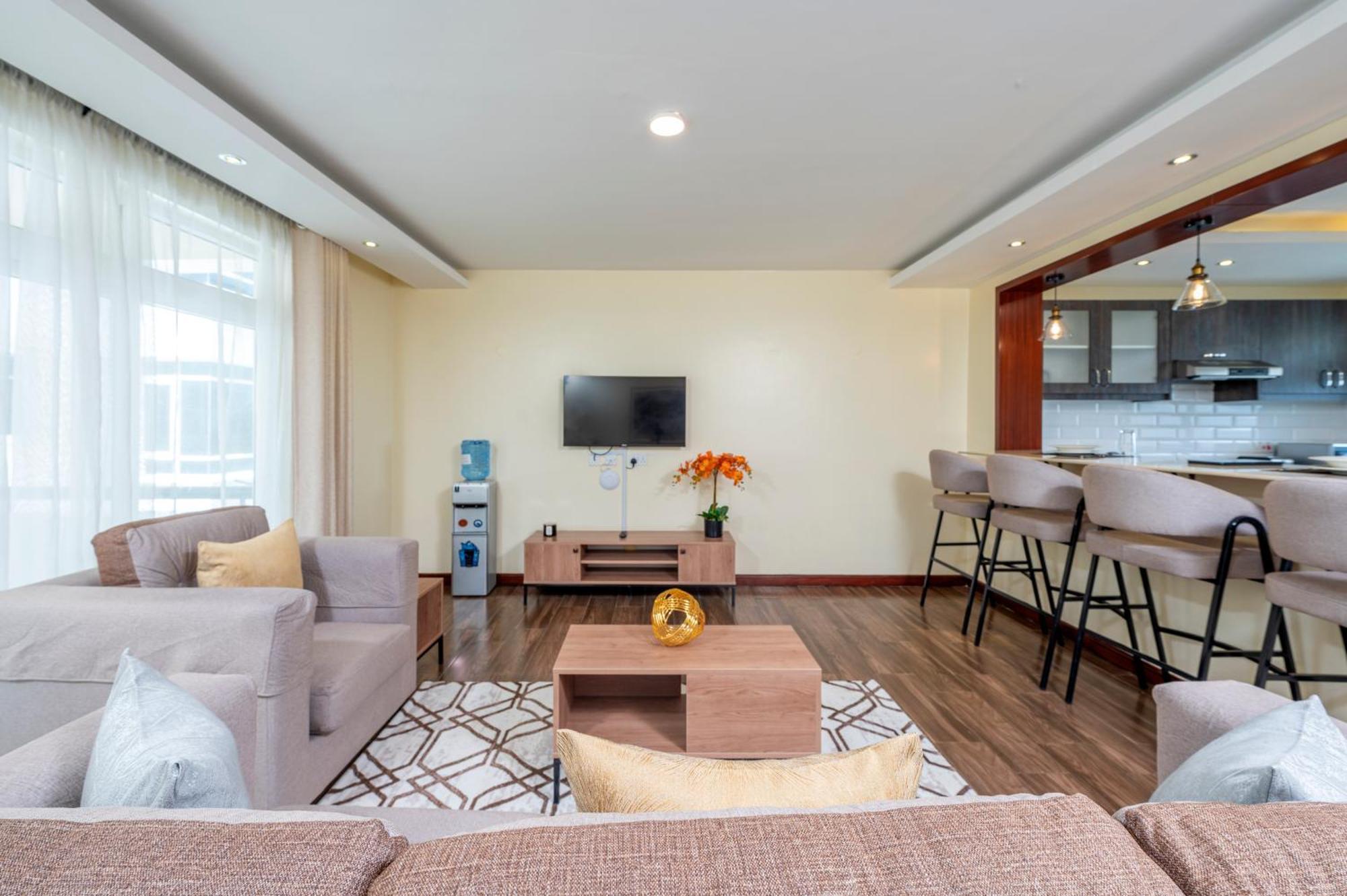 Roma Court Serviced Apartments ナイロビ エクステリア 写真
